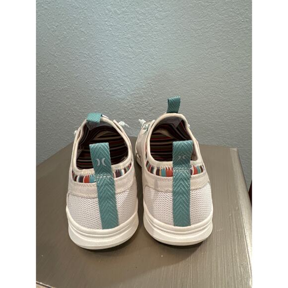 Hurley Women's Castaic Bungee Slip On Shoes Size 9 - Picture 2 of 9